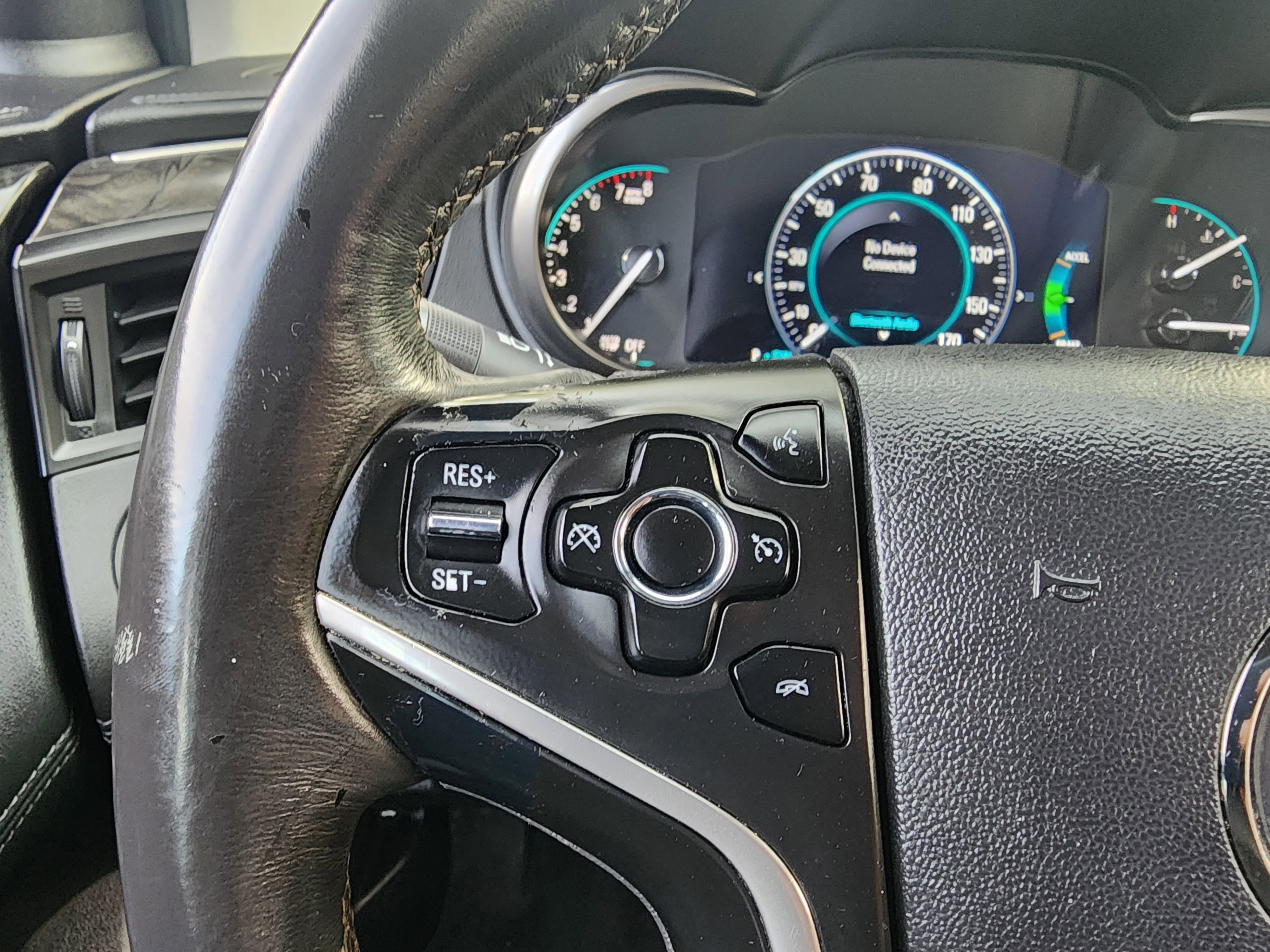 Used 2015 Buick LaCrosse Leather image 34