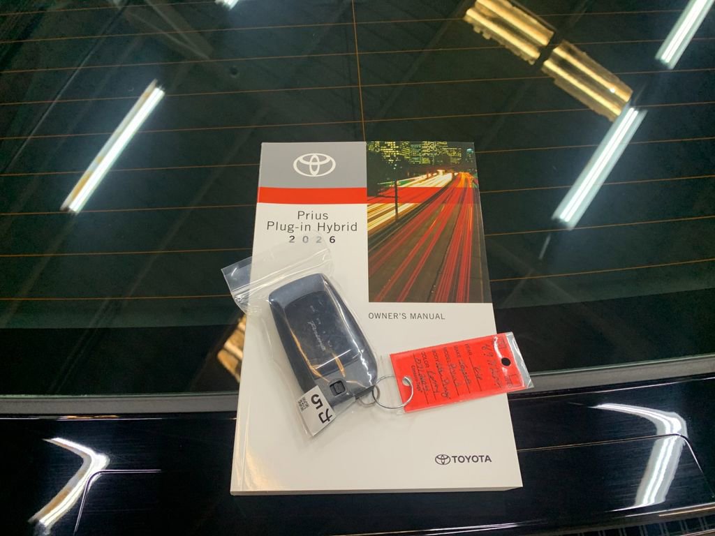 New 2026 Toyota Prius Plug-In Hybrid image 9