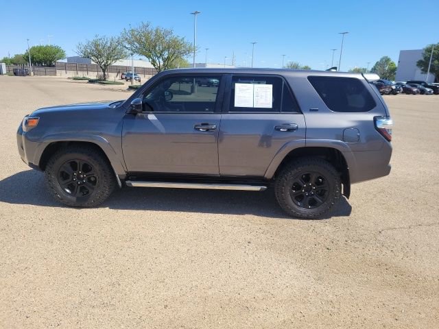 Used 2016 Toyota 4Runner SR5 image 9