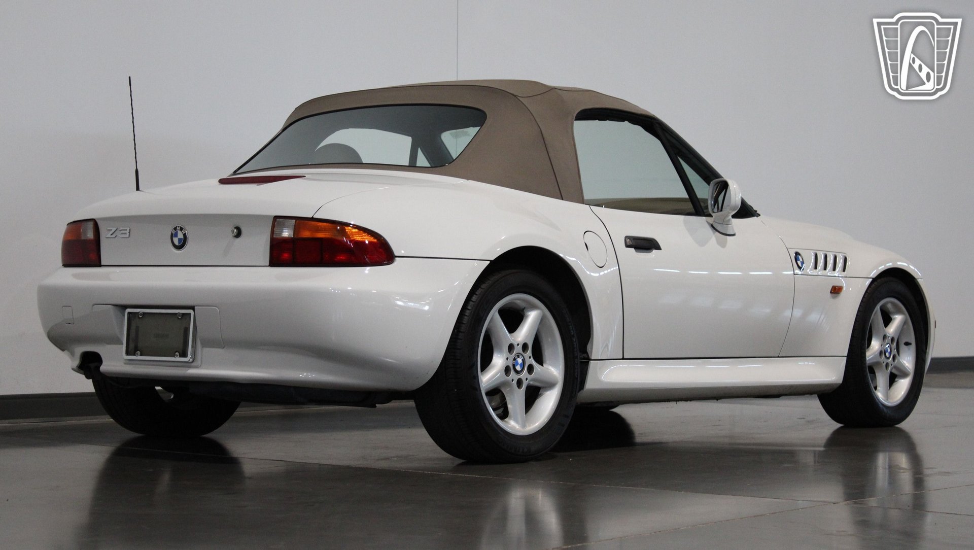 Used 1997 BMW Z3 2.8 RWD image 32