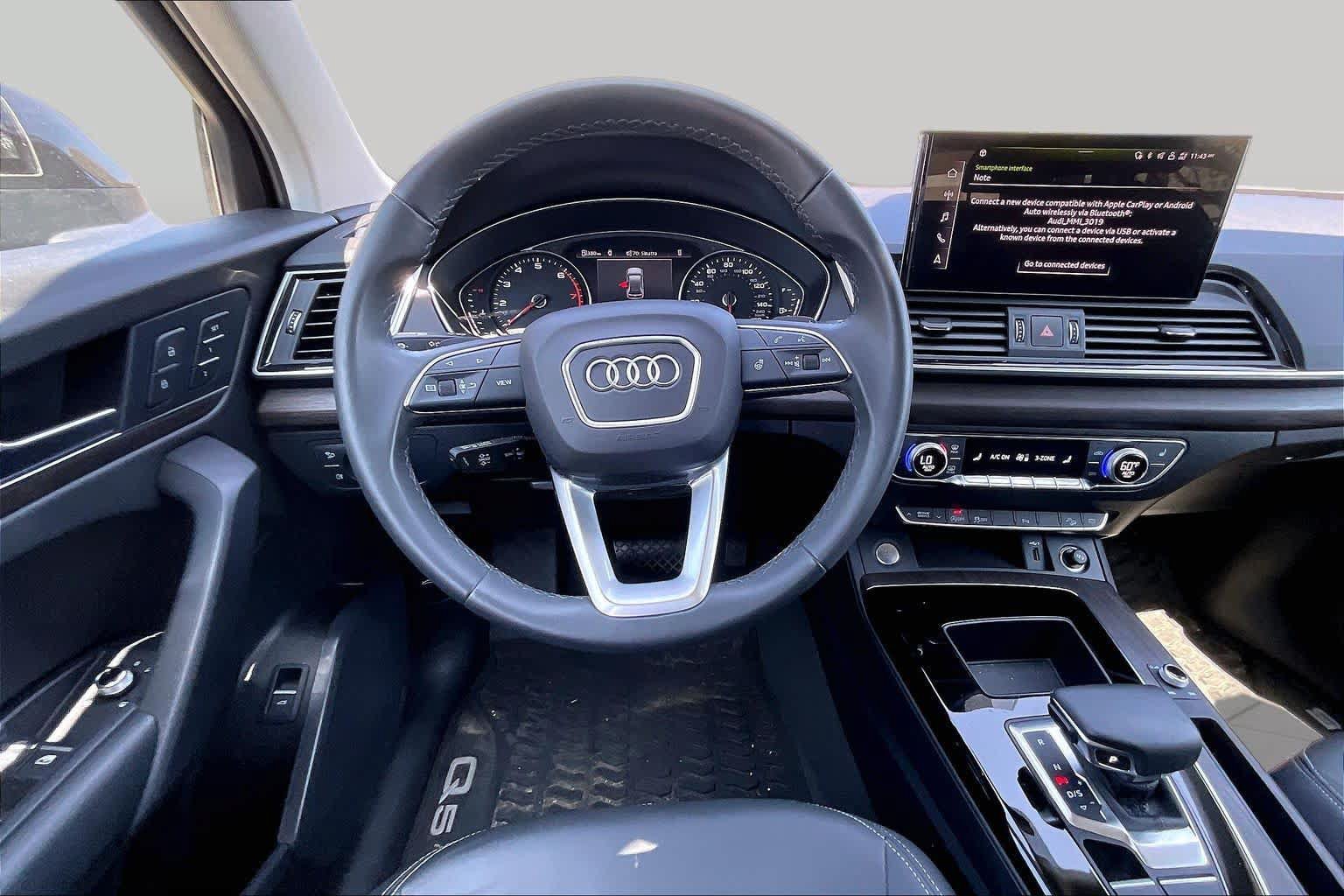 Used 2024 Audi Q5 2.0T Premium w/ Convenience Package AWD/4WD image 6