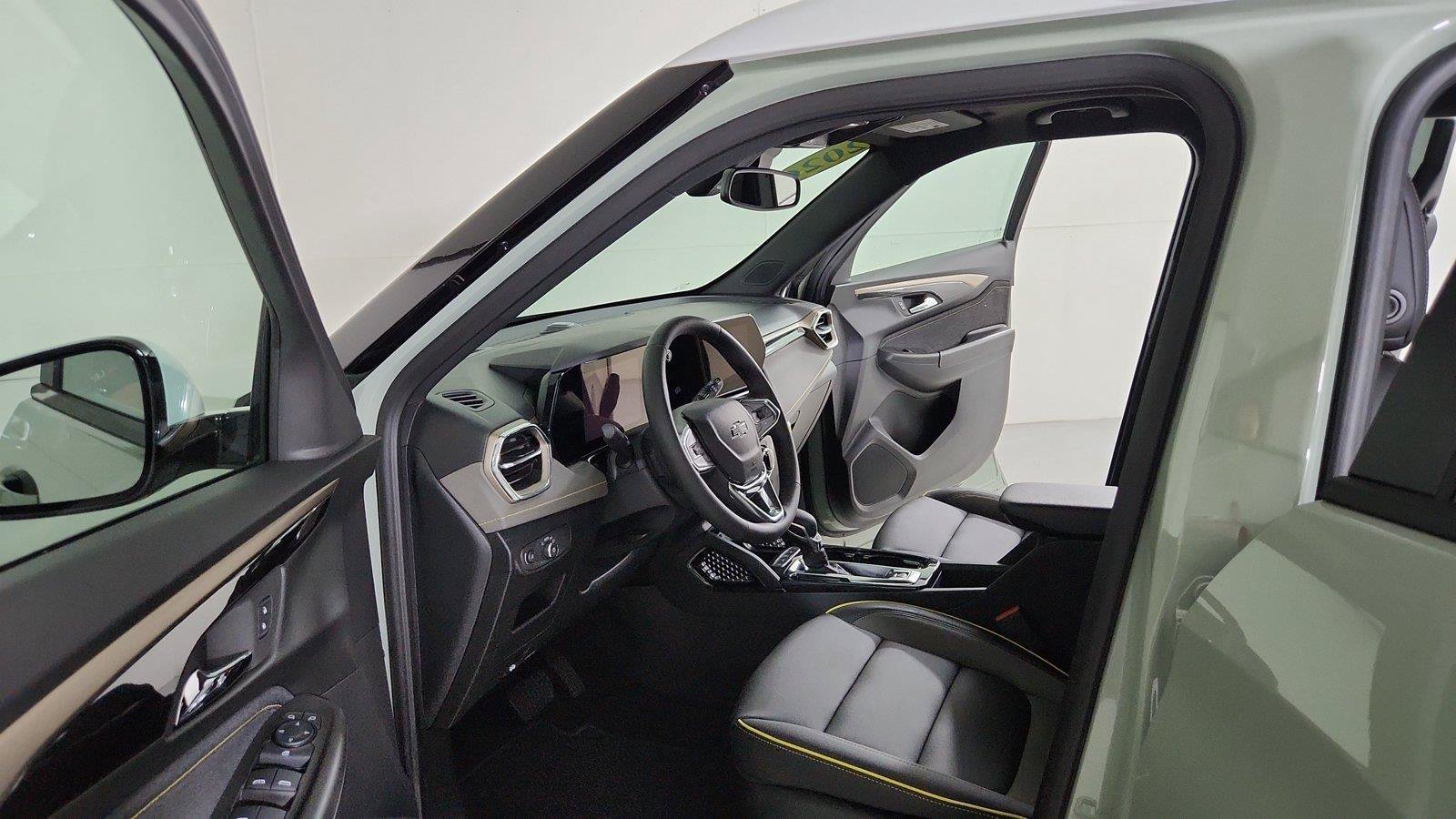 New 2026 Chevrolet TrailBlazer ACTIV w/ Convenience Package AWD/4WD image 18