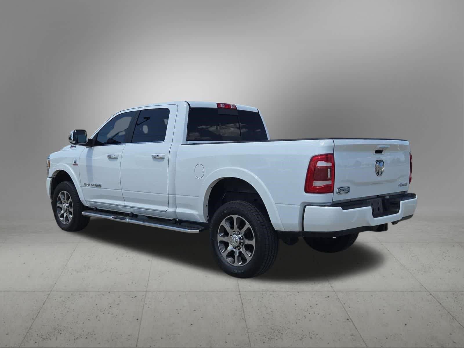 Used 2022 RAM 2500 Limited AWD/4WD image 4
