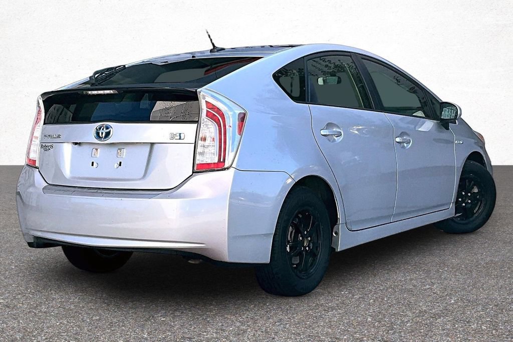 Used 2013 Toyota Prius Three w/ Solar Roof Pkg FWD image 7