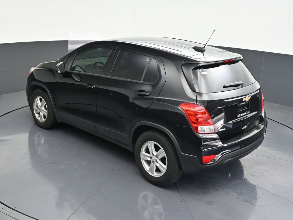 Used 2020 Chevrolet Trax LS image 17