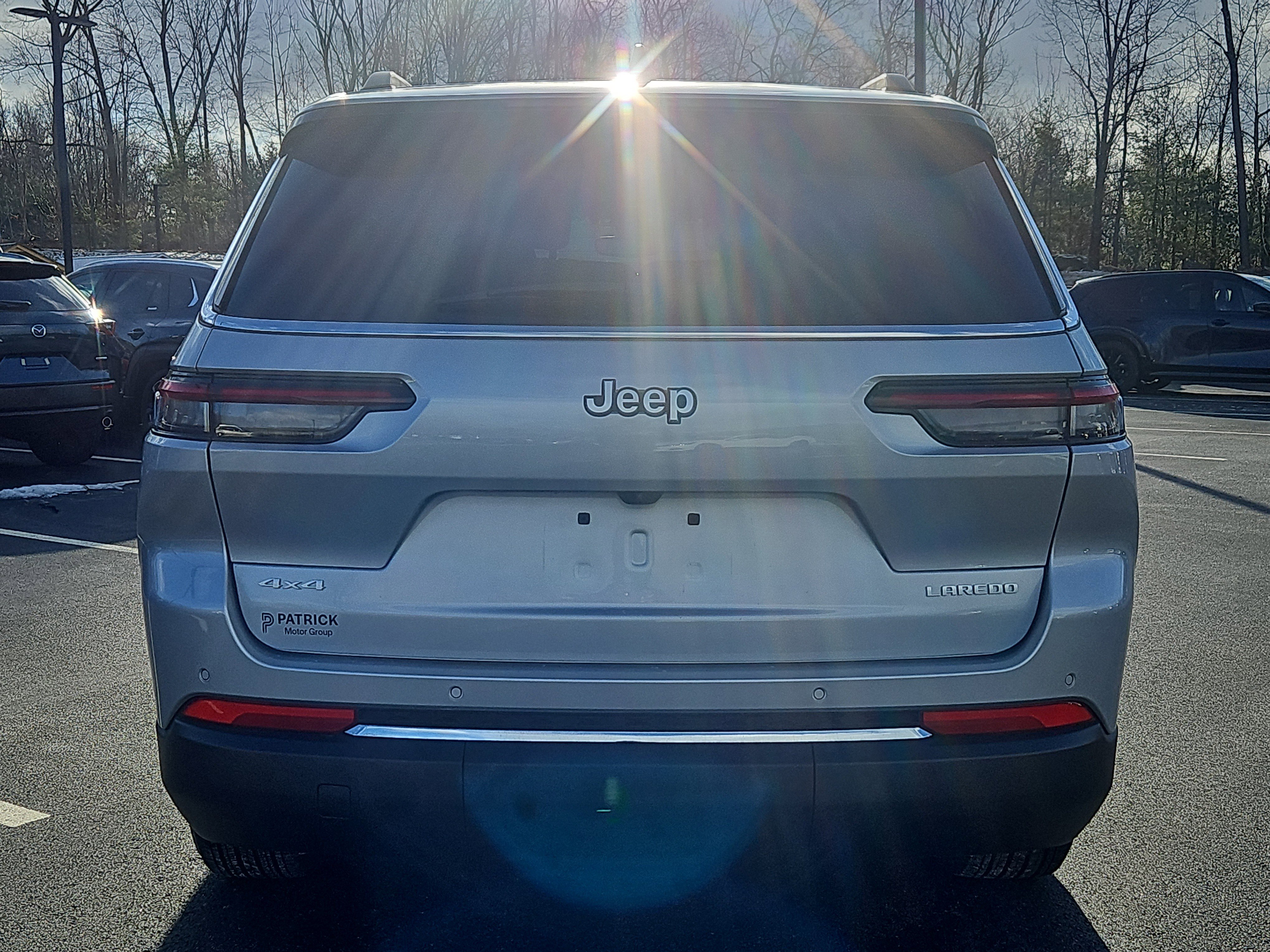 Used 2024 Jeep Grand Cherokee L Laredo w/ Trailer Tow Package image 24