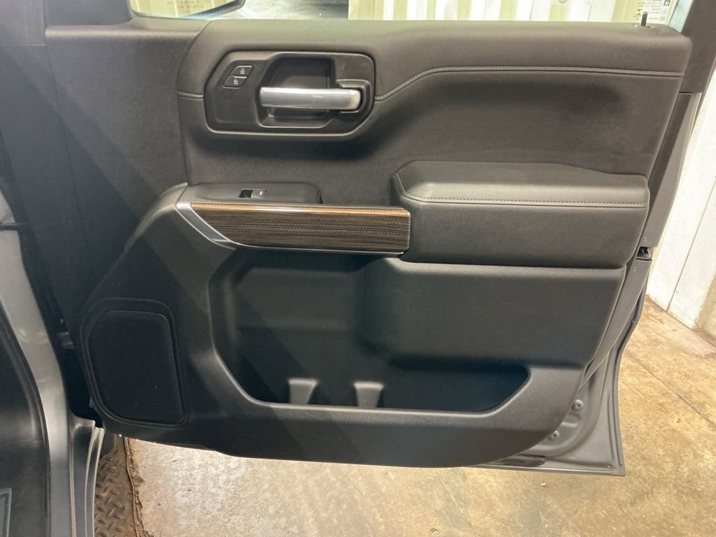 Used 2020 Chevrolet Silverado 1500 LT w/ All-Star Edition image 25