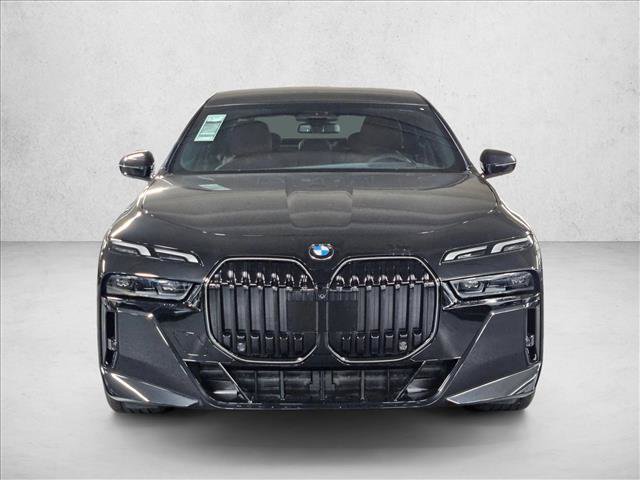 New 2026 BMW 740i RWD image 2