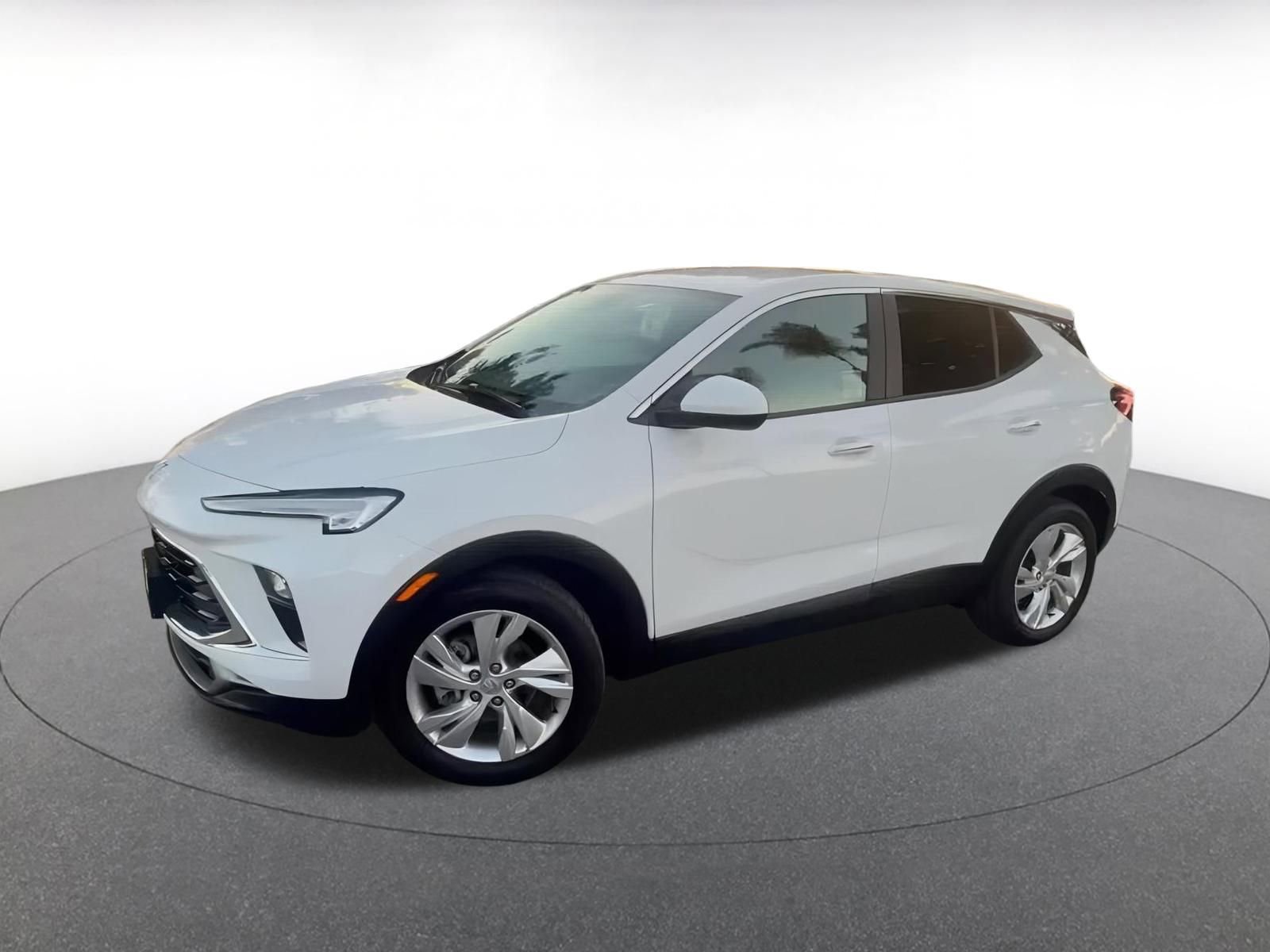 Used 2025 Buick Encore GX Preferred image 8