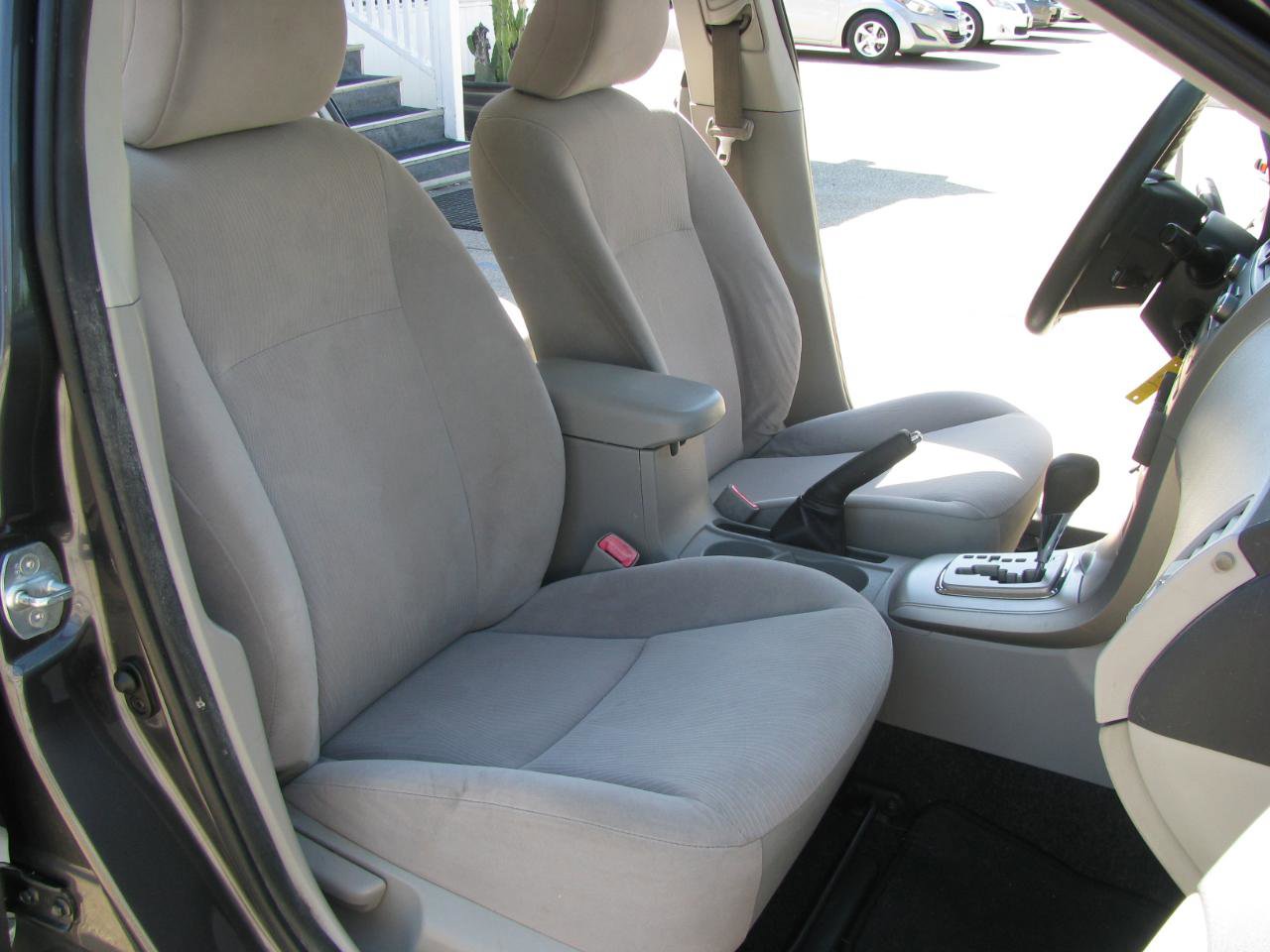 Used 2011 Toyota Corolla LE image 14