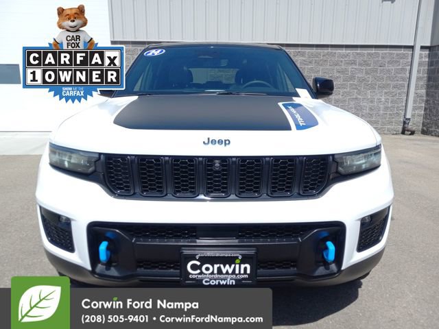 Used 2024 Jeep Grand Cherokee Trailhawk AWD/4WD image 8