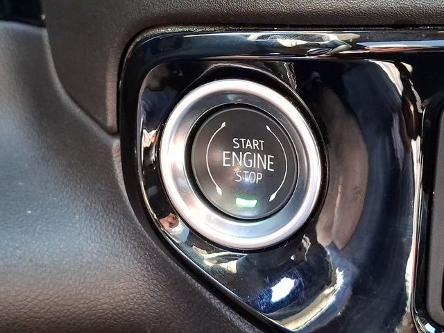 Used 2025 Chevrolet Silverado 2500 High Country w/ High Country Premium Package AWD/4WD image 23