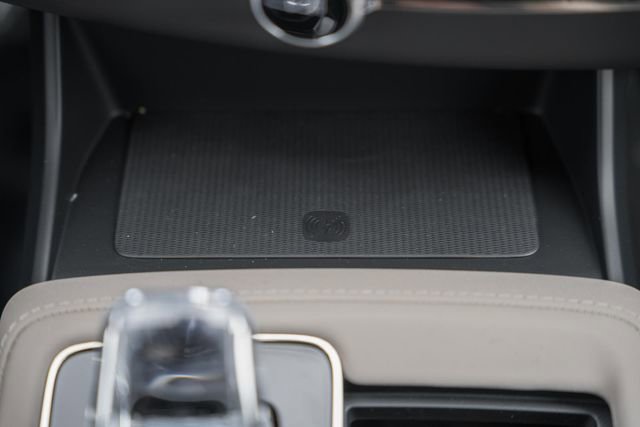 New 2026 Volvo XC90 B5 Ultra image 24