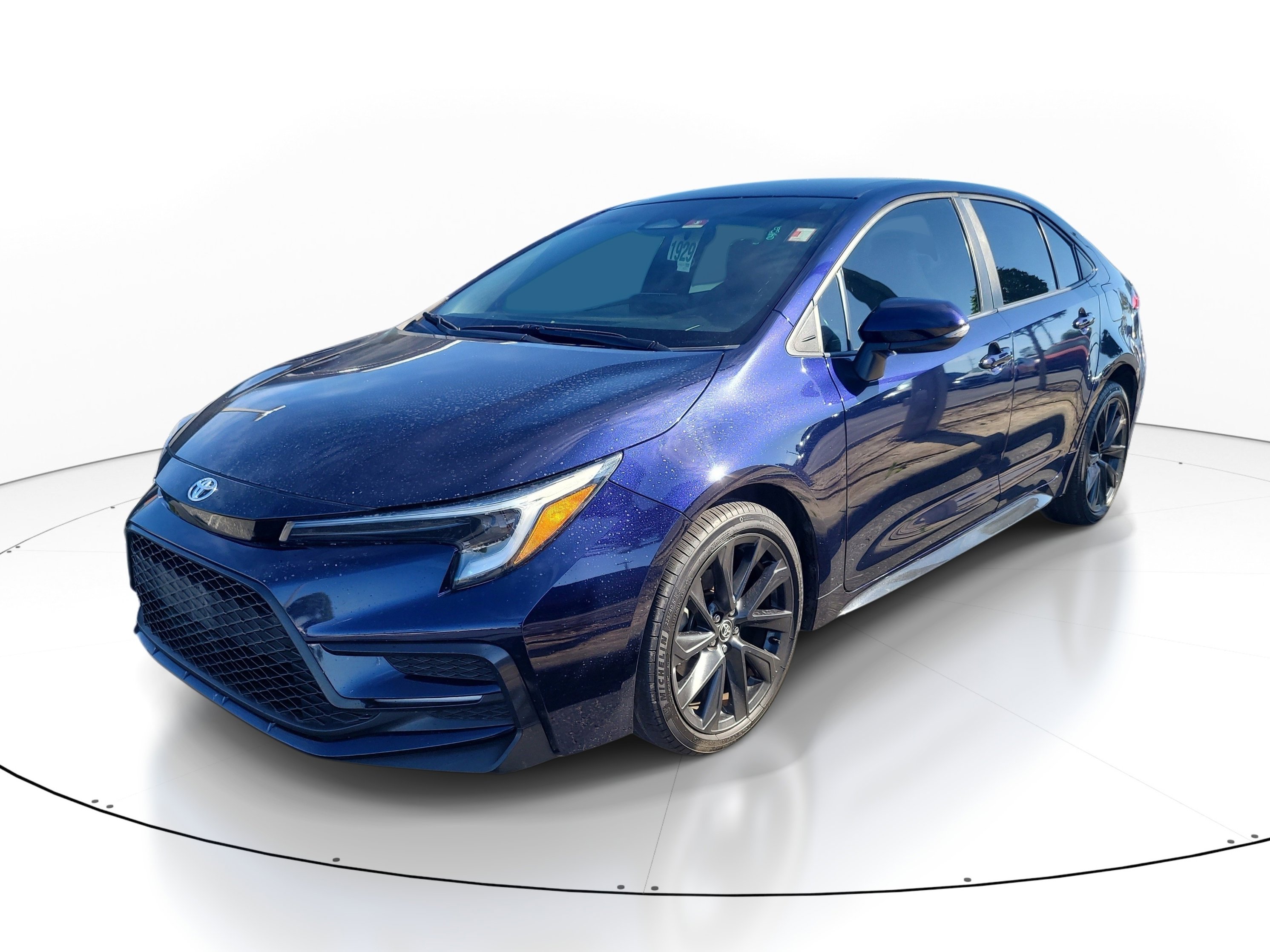 Certified 2023 Toyota Corolla SE FWD image 3