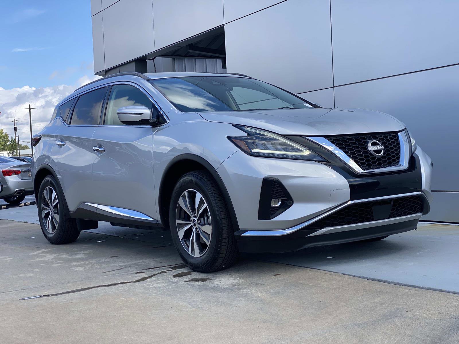 Used 2023 Nissan Murano SV