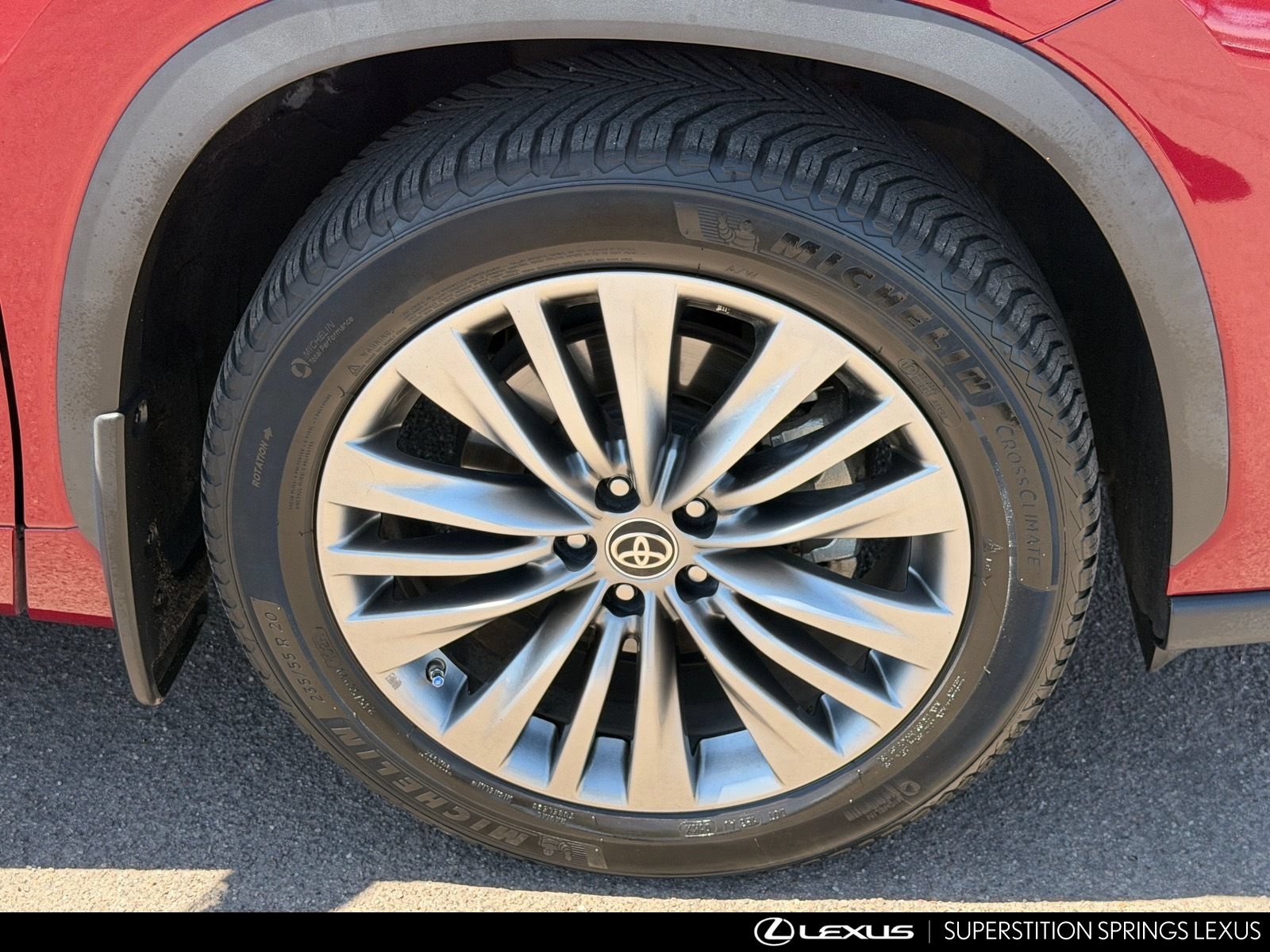 Used 2021 Toyota Highlander Platinum AWD/4WD image 10