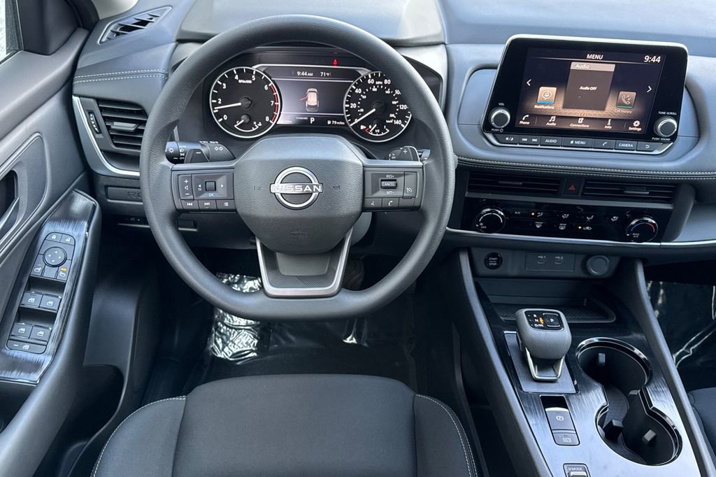 New 2026 Nissan Rogue S image 11