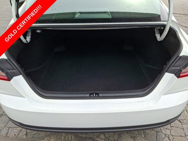 Certified 2025 Toyota Camry LE FWD image 28