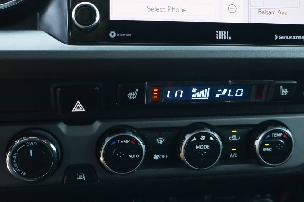 Used 2022 Toyota Tacoma TRD Pro AWD/4WD image 41