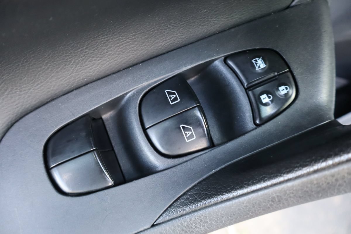 Used 2018 Nissan Altima 2.5 SL FWD image 27