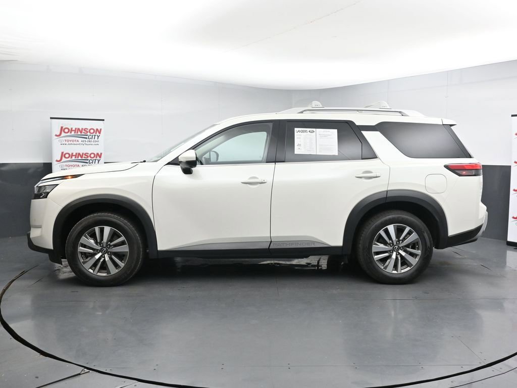 Used 2023 Nissan Pathfinder SL image 5