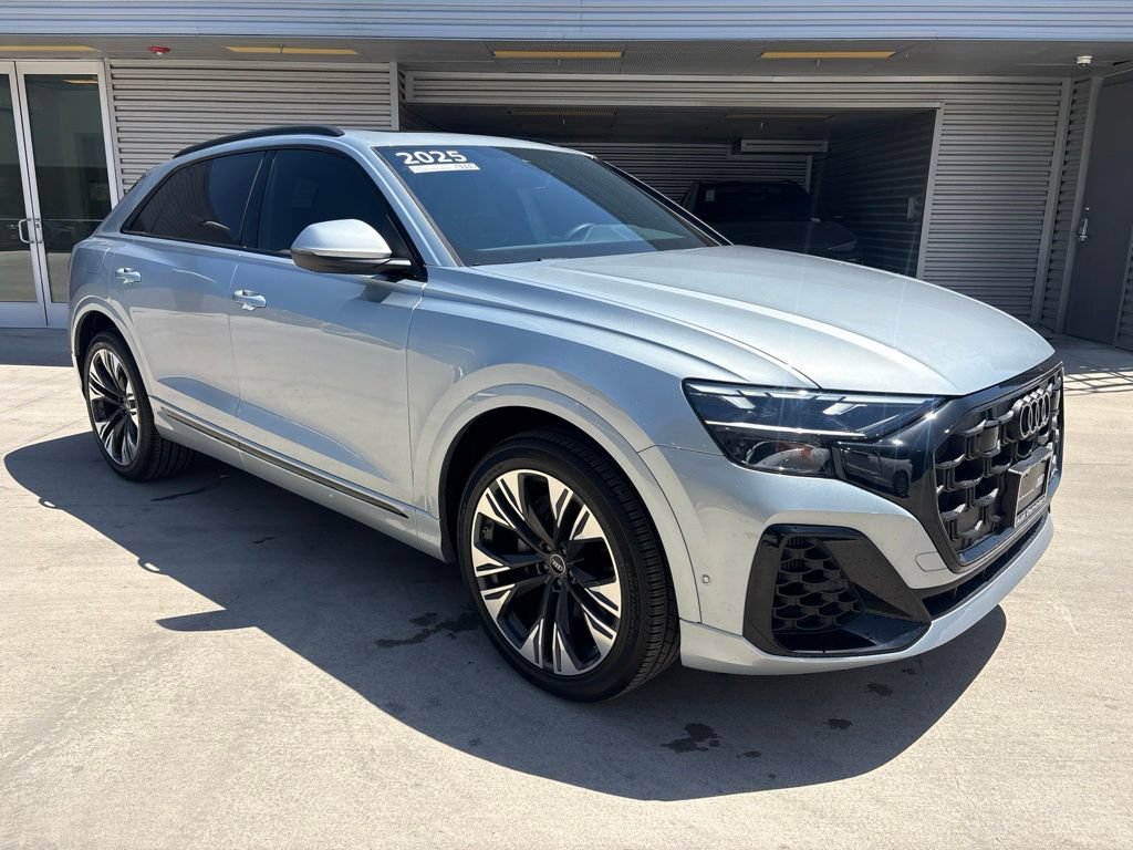 Certified 2025 Audi Q8 Premium Plus AWD/4WD image 3