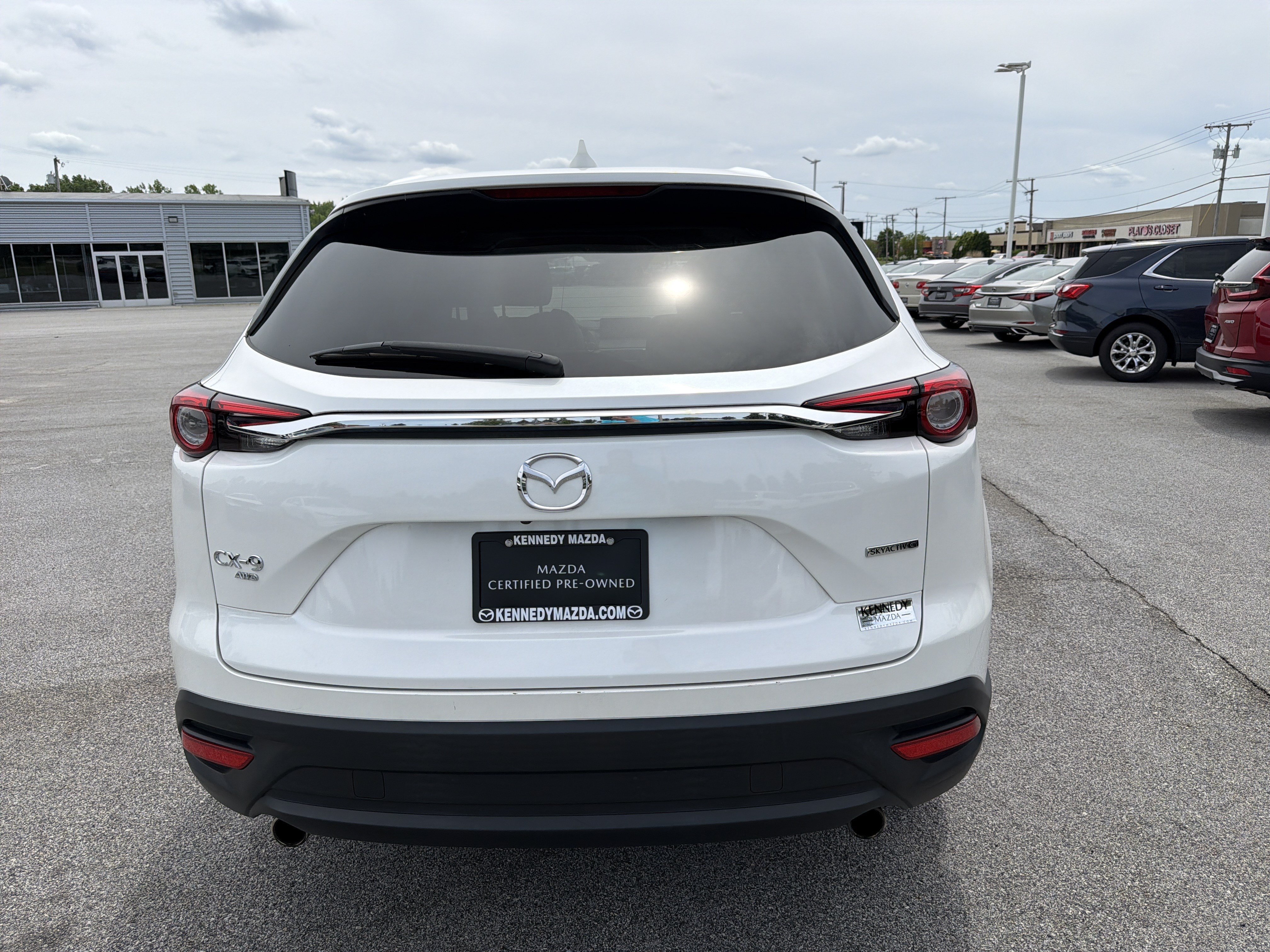 Certified 2023 MAZDA CX-9 Touring AWD/4WD image 4