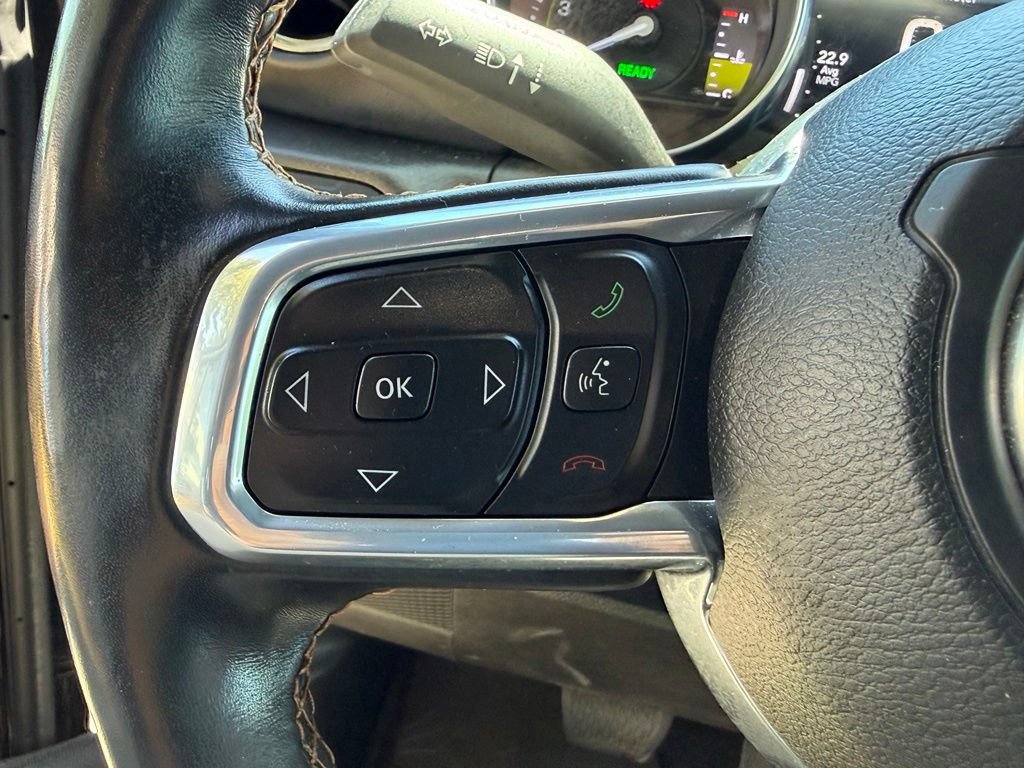 Used 2021 Jeep Wrangler Unlimited Sahara AWD/4WD image 23