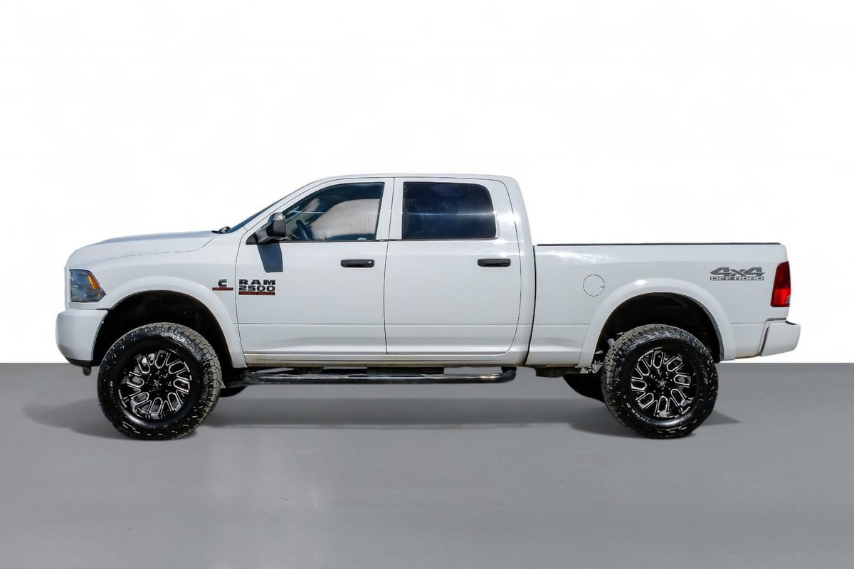 Used 2018 RAM 2500 Tradesman w/ Chrome Appearance Group image 10