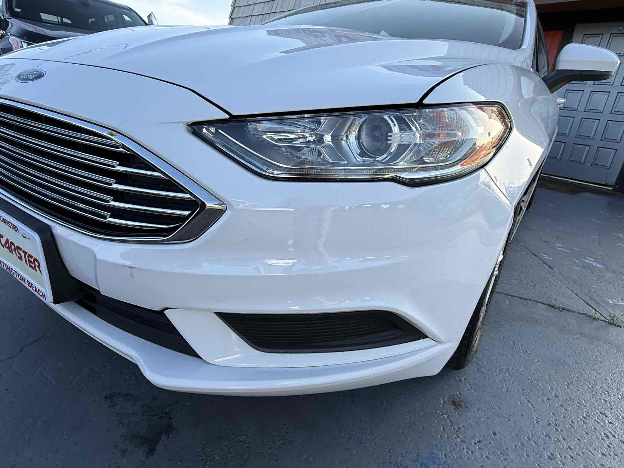 Used 2018 Ford Fusion SE w/ Fusion SE Technology Package FWD image 30
