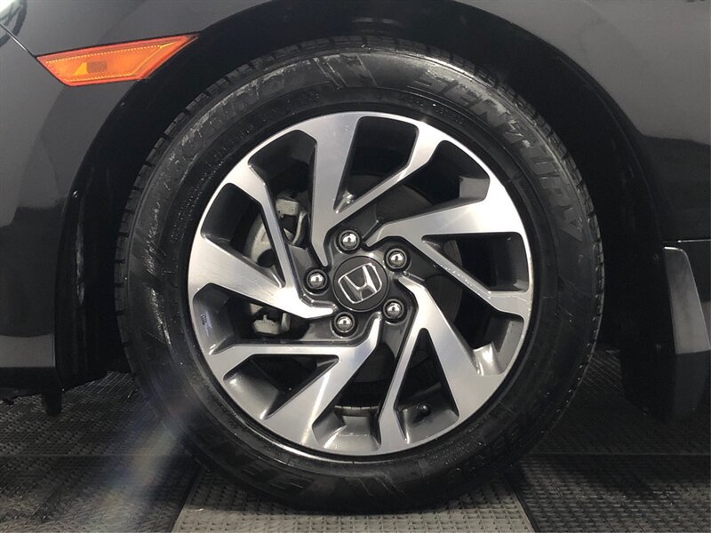 Used 2019 Honda Civic LX image 18