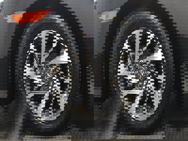 Used 2019 Honda Civic LX image 18