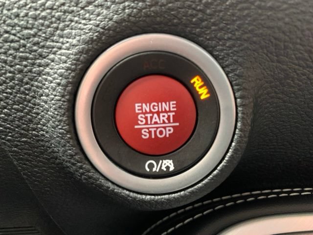 Used 2022 Dodge Challenger SRT Hellcat RWD image 17