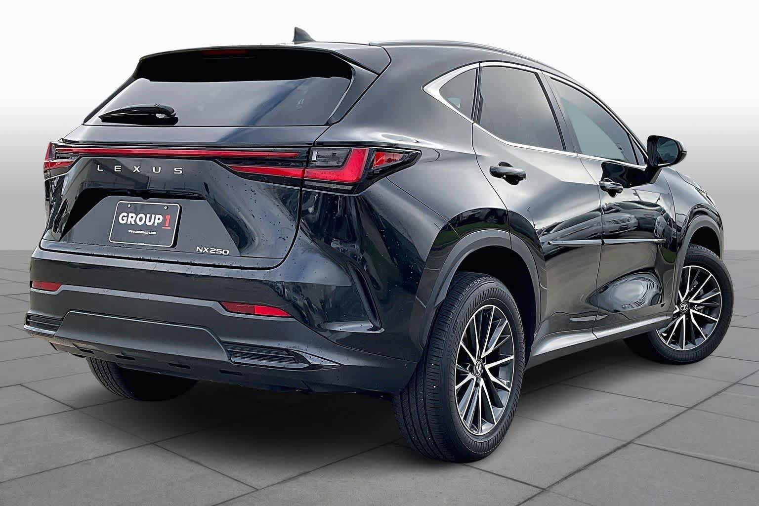 Used 2025 Lexus NX 250 FWD w/ Cold Area Package image 11