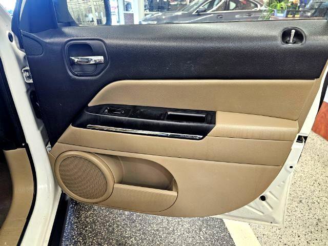 Used 2014 Jeep Patriot Limited w/ Sun/Sound Group image 25