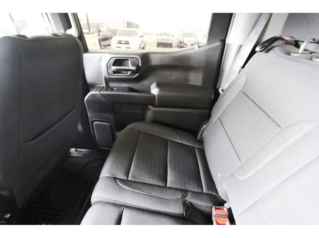 Used 2024 Chevrolet Silverado 1500 Custom image 12