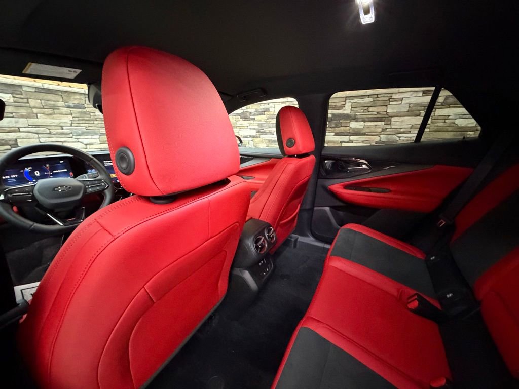 New 2025 Chevrolet Blazer EV RS RWD image 18