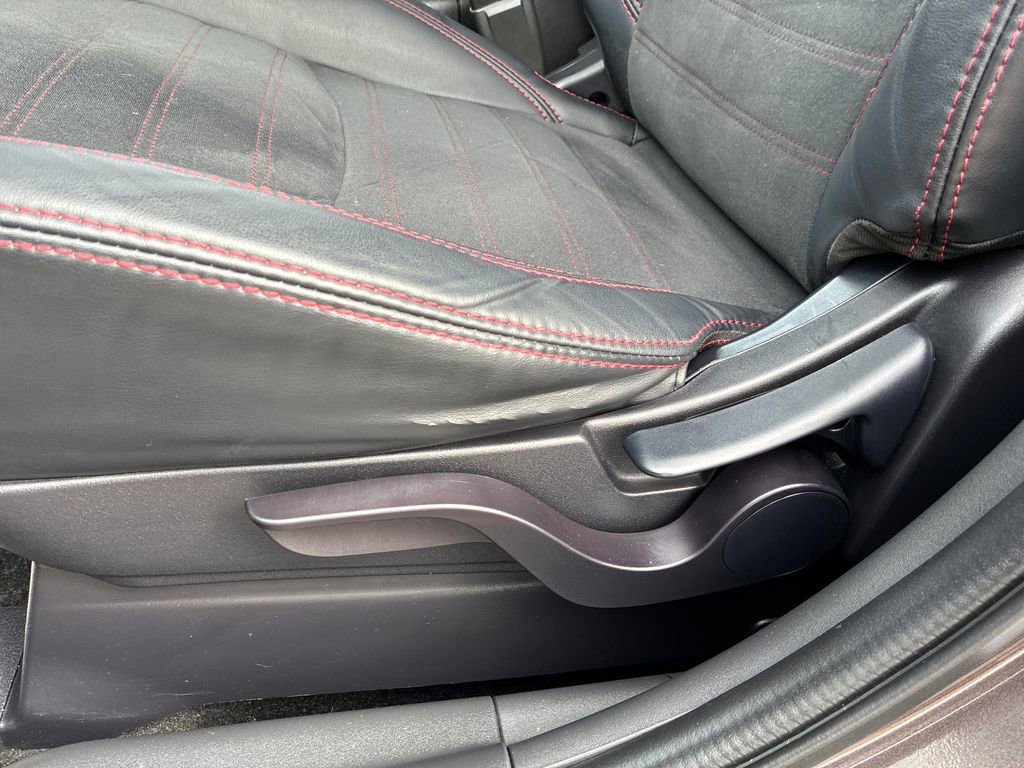 Used 2022 Mitsubishi Outlander Sport SE image 11