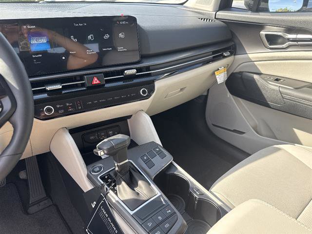 New 2026 Kia Sportage EX FWD image 11
