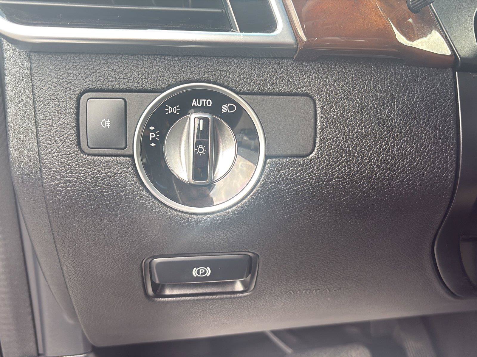 Used 2019 Mercedes-Benz GLS 550 4MATIC image 30