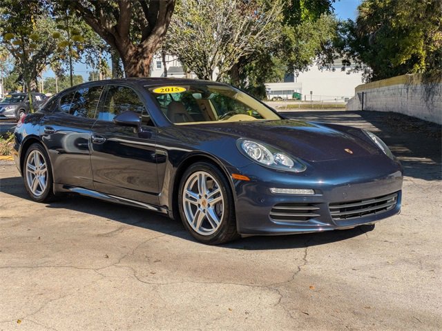 Used 2015 Porsche Panamera 4 image 3