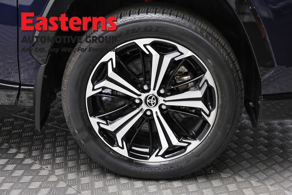 Used 2022 Toyota RAV4 XSE w/ Weather Package AWD/4WD image 31