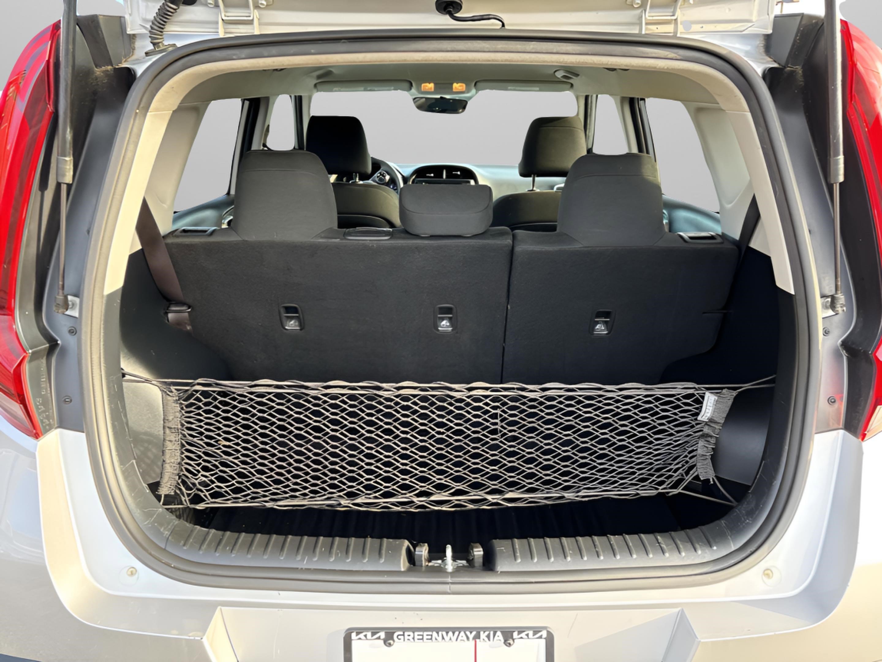 Used 2020 Kia Soul LX image 12