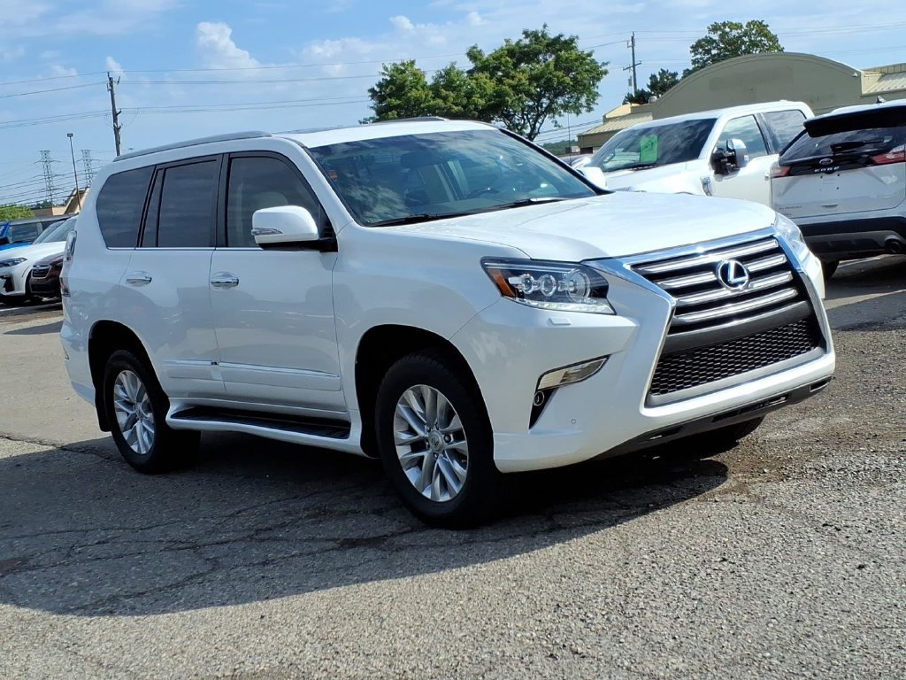 Used 2019 Lexus GX 460 Premium w/ Premium Package AWD/4WD image 7