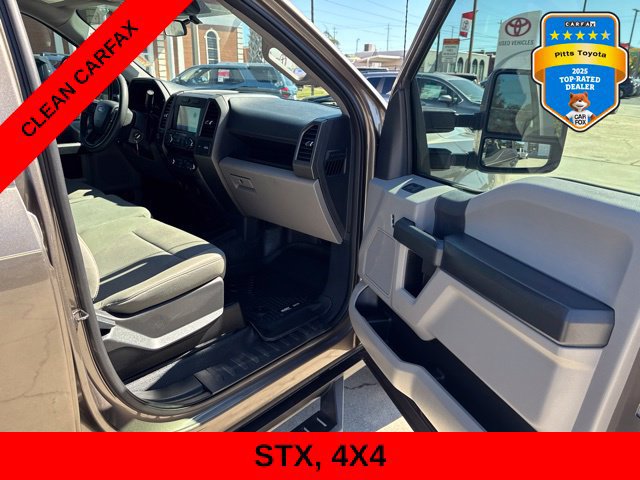 Used 2022 Ford F250 XL w/ STX Appearance Package AWD/4WD image 11
