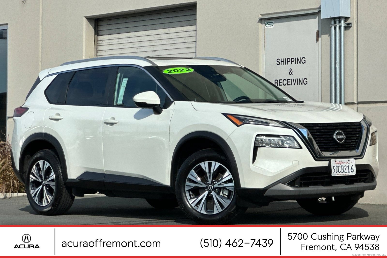 Used 2022 Nissan Rogue SV w/ SV Premium Package AWD/4WD image 1