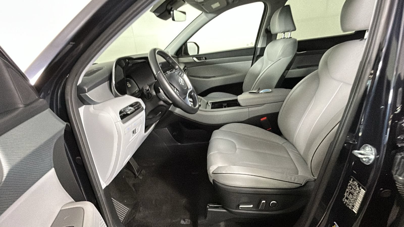Used 2025 Hyundai Palisade SEL AWD/4WD image 13