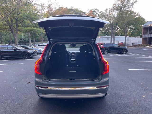 Certified 2022 Volvo XC90 T6 Inscription w/ Advanced Package AWD/4WD image 17