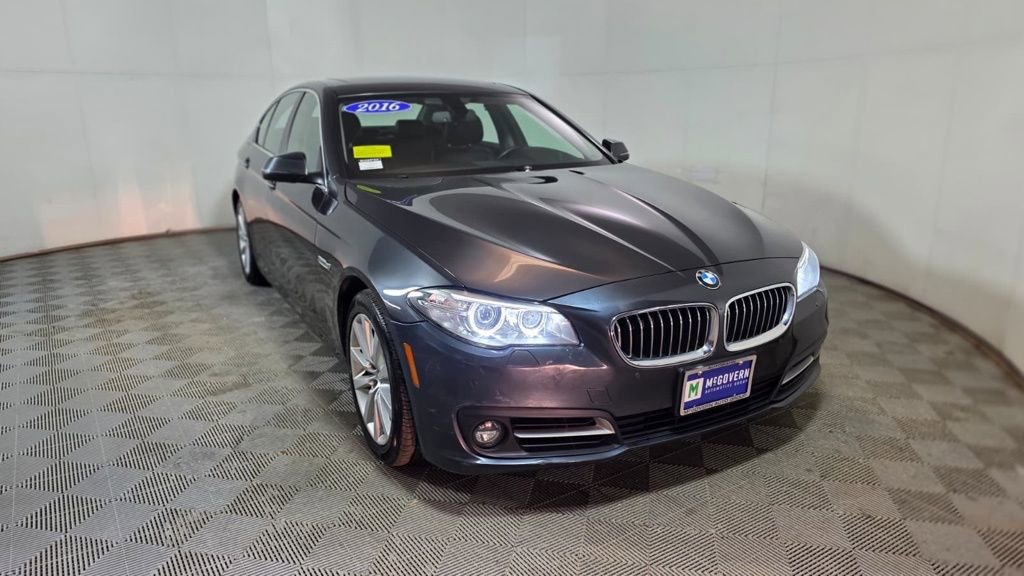 Used 2016 BMW 535i xDrive Sedan image 7