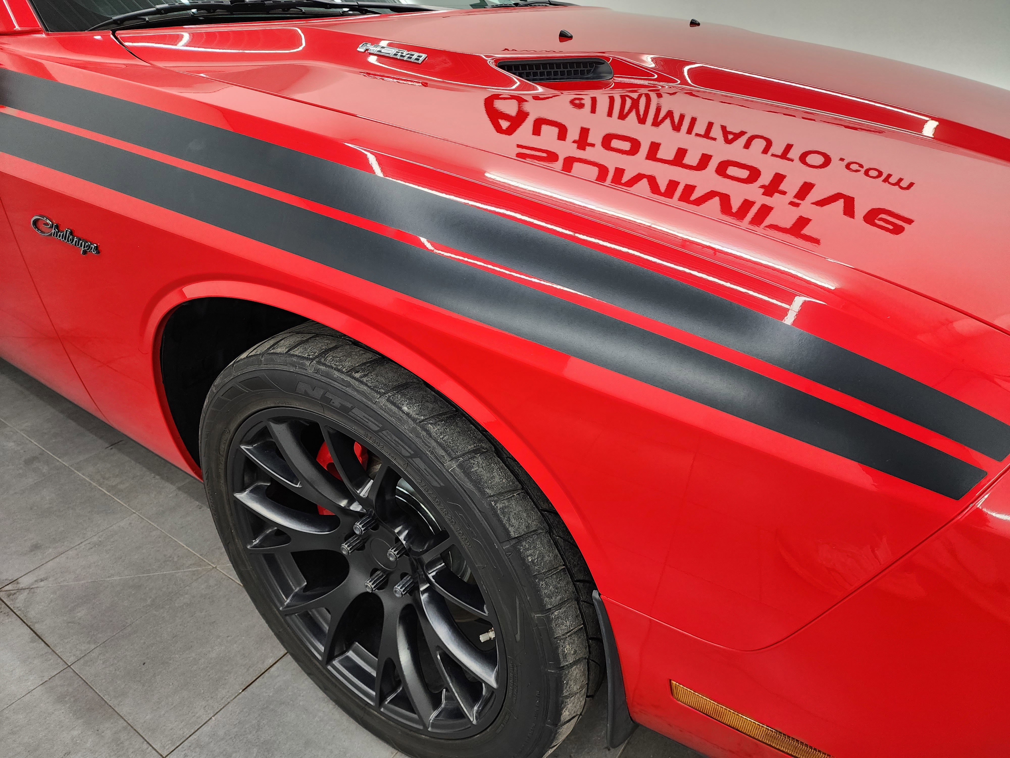 Used 2010 Dodge Challenger R/T RWD image 22